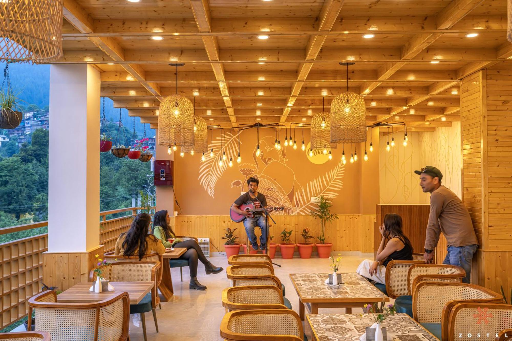 Zostel Old Manali, Goshal Road Hostel Exterior photo