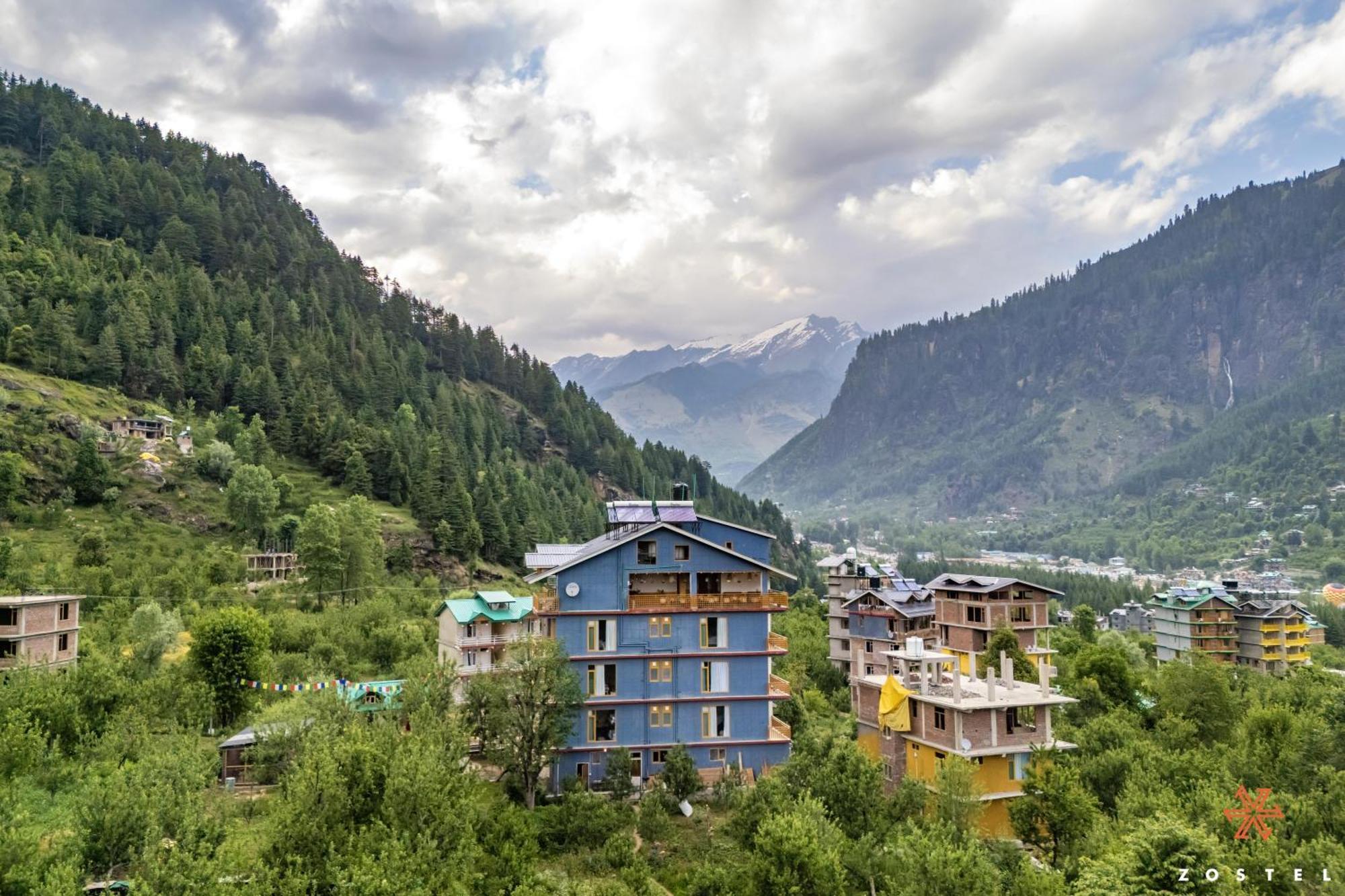 Zostel Old Manali, Goshal Road Hostel Exterior photo